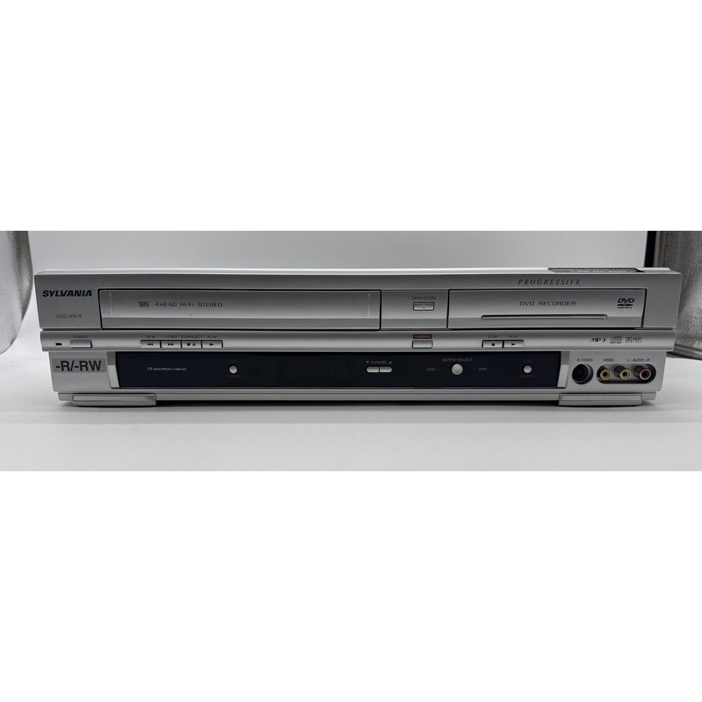 Sylvania SSR90v4 VHS, DVD Combo DVD Recorder No Remote Tested